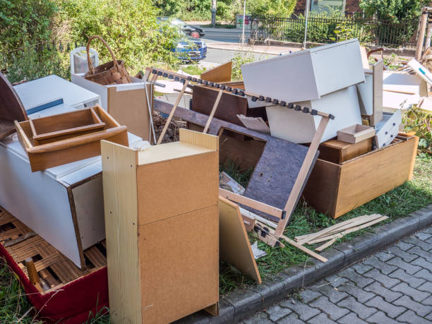 Best Moving and Downsizing Cleanouts  in Carrollton, OH